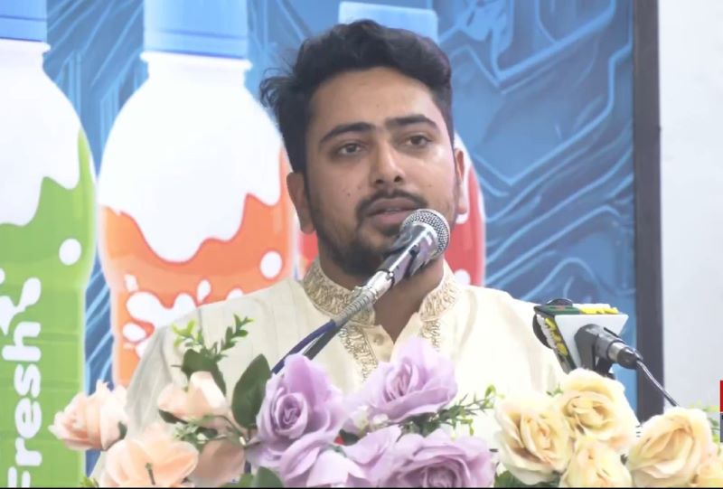 নাহিদ উপদেষ্টার পদ ছাড়বেন মঙ্গলবার, দল ঘোষণা পর দিন